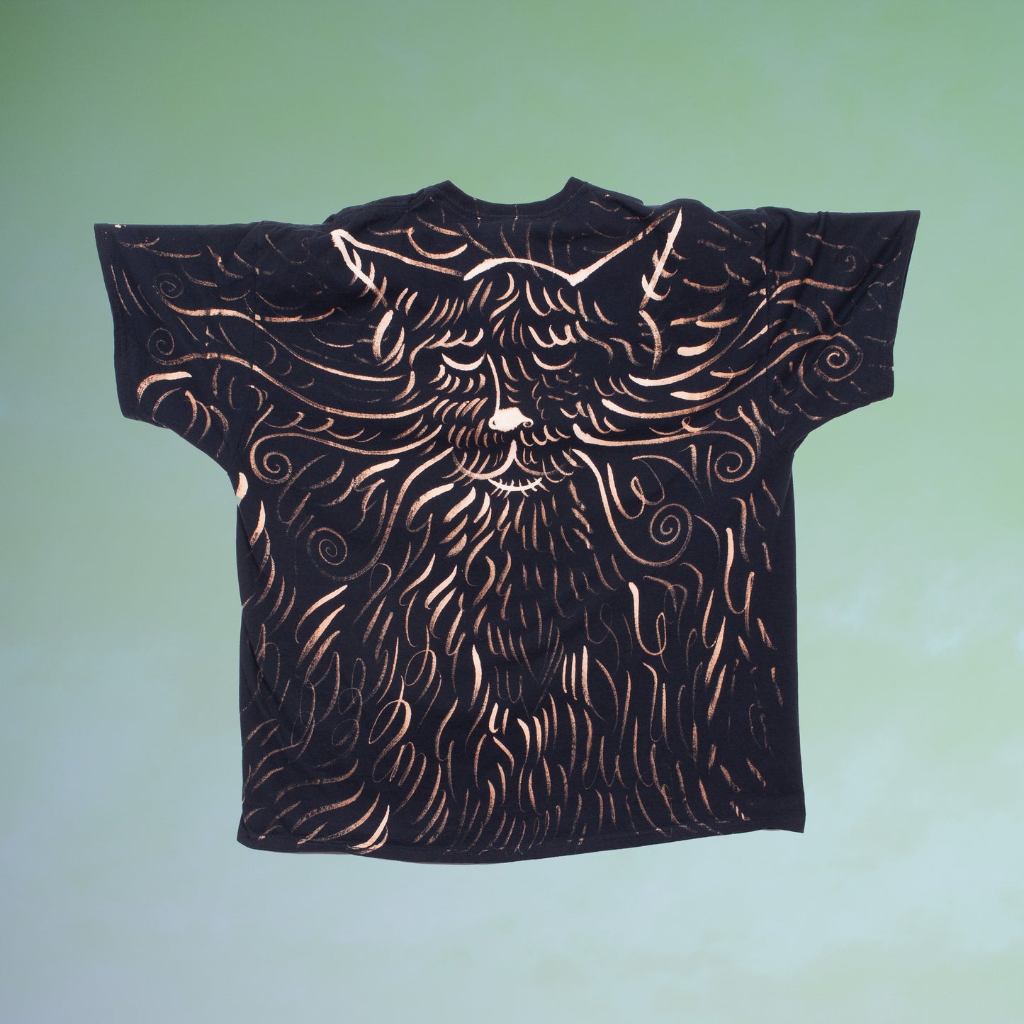 Bleached "T" No. 6 (2XL)